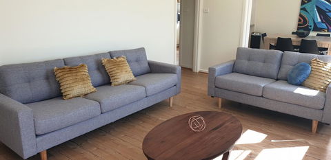 The Bay Apartment - Kawana Tourism 1