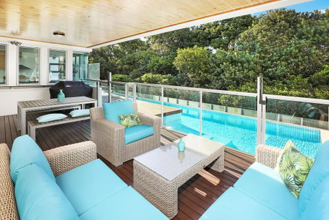 The Beach House - Kawana Tourism 0