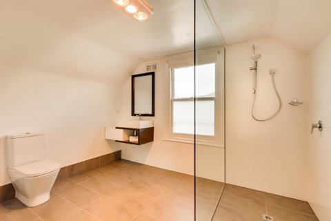 Brampton Cottage - Kawana Tourism 6