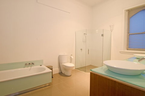 Roxburgh House Apartments - Kawana Tourism 30