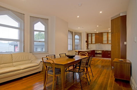 Roxburgh House Apartments - Kawana Tourism 0