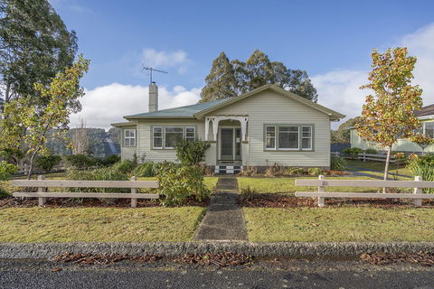 Tarraleah Estate - Kawana Tourism 11