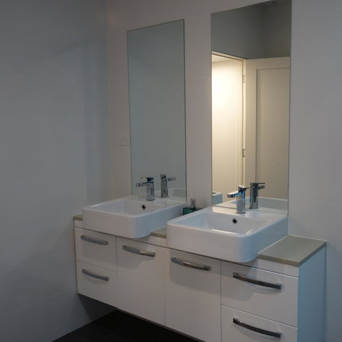 Patersonia Cottage - Kawana Tourism 6