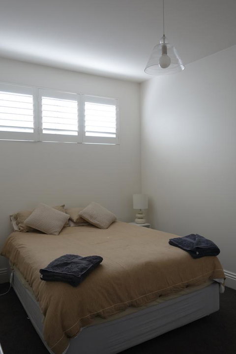 Patersonia Cottage - Kawana Tourism 5