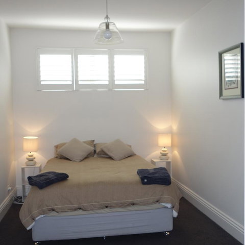 Patersonia Cottage - Kawana Tourism 4