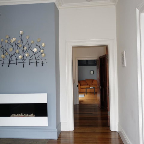 Patersonia Cottage - Kawana Tourism 12