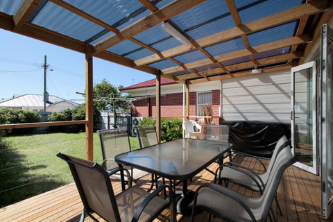 Moonah Central Apartments - Kawana Tourism 10