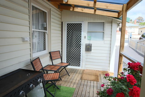 Moonah Central Apartments - Kawana Tourism 8