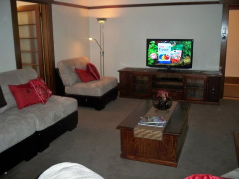 Moonah Central Apartments - Kawana Tourism 22