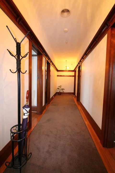 Moonah Central Apartments - Kawana Tourism 23