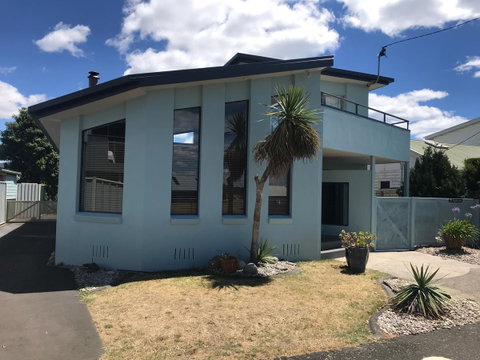 Ulverstone Boutique Accomodation - Kawana Tourism 9