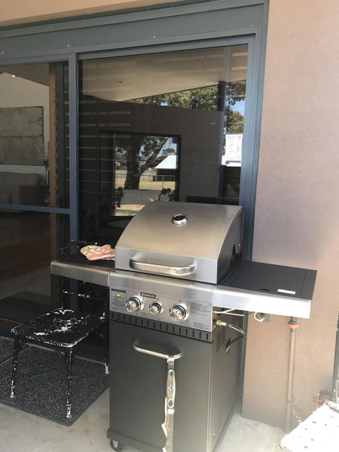 Ulverstone Boutique Accomodation - Kawana Tourism 5