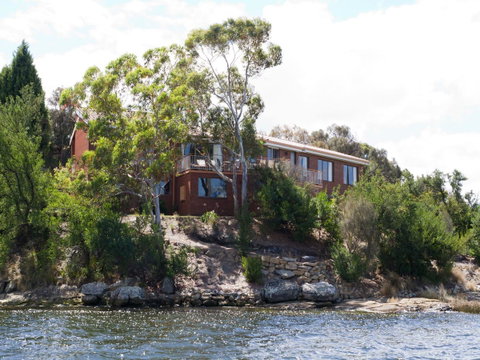 Derwent Retreat - Kawana Tourism 29