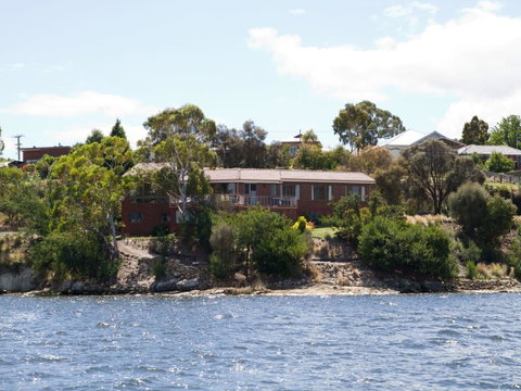 Derwent Retreat - Kawana Tourism 28