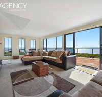Seaspray - Kawana Tourism