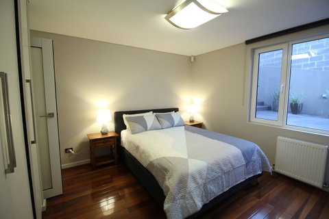 Sunny 3 Bedroom Apartment In Sandy Bay - Kawana Tourism 4