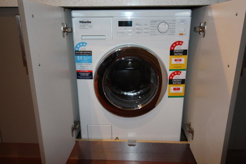 Sunny 3 Bedroom Apartment In Sandy Bay - Kawana Tourism 13
