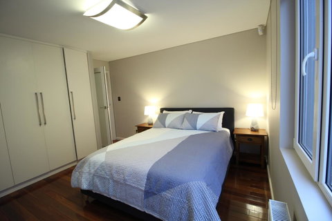 Sunny 3 Bedroom Apartment In Sandy Bay - Kawana Tourism 12