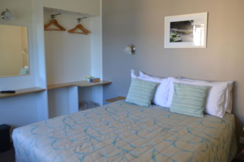 Lufra Hotel And Apartments - Kawana Tourism 37