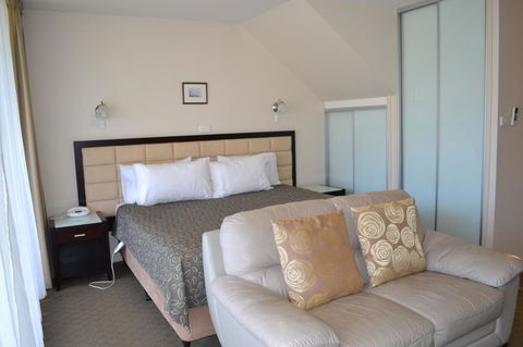 Lufra Hotel And Apartments - Kawana Tourism 22