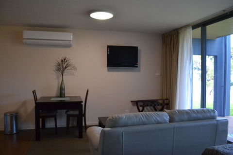 Lufra Hotel And Apartments - Kawana Tourism 27