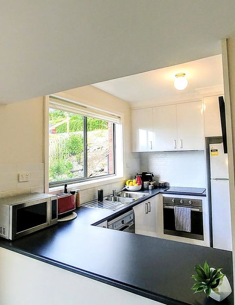 The View 2 Bed Unit With Stunning Hobart Outlook - Kawana Tourism 10