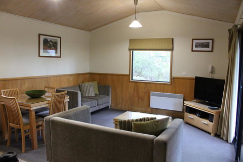 Cradle Mountain Wilderness Village - Kawana Tourism 36