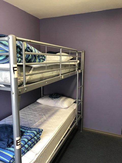The Nook Backpackers - Kawana Tourism 23