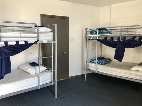 The Nook Backpackers - Kawana Tourism 40