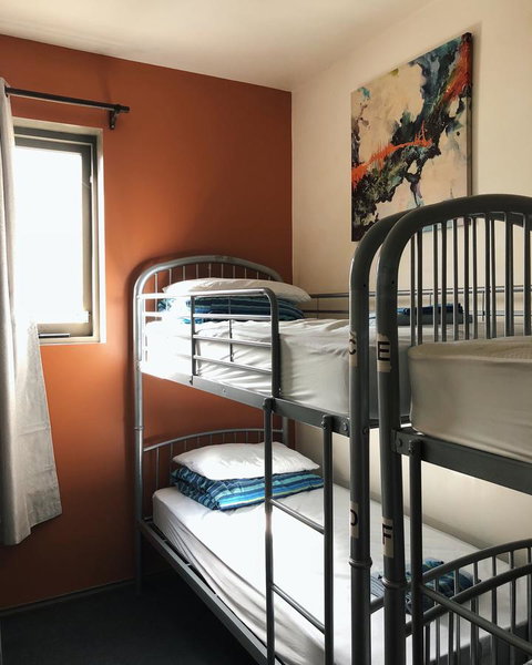 The Nook Backpackers - Kawana Tourism 15