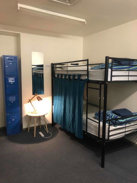 The Nook Backpackers - Kawana Tourism 21