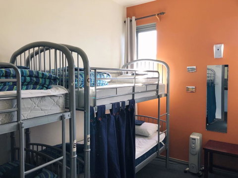 The Nook Backpackers - Kawana Tourism 9