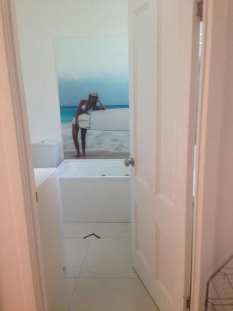 Hobart Colonial Apartment - Kawana Tourism 14