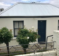 Omaroo House - panoramic water views - Kawana Tourism