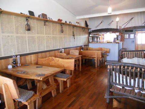 Mountain View Country Inn - Kawana Tourism 8
