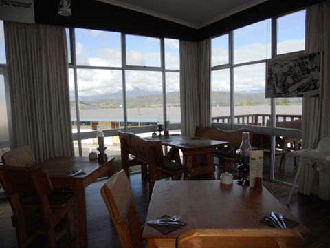Mountain View Country Inn - Kawana Tourism 9