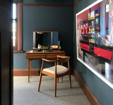 Devine Stays - Rupert #1 NOHO Art Apartment - Kawana Tourism 7