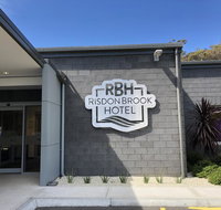 Risdon Brook Hotel - Kawana Tourism