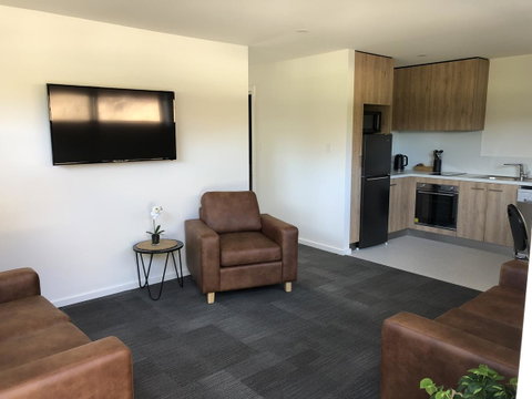 Risdon Brook Hotel - Kawana Tourism 13
