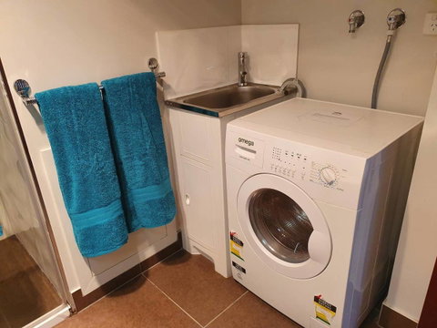 Battery Point Apartment With Car Park - Kawana Tourism 17