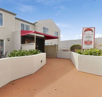 battery point apartment with car park - Kawana Tourism