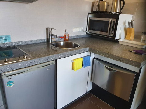 Battery Point Apartment With Car Park - Kawana Tourism 14