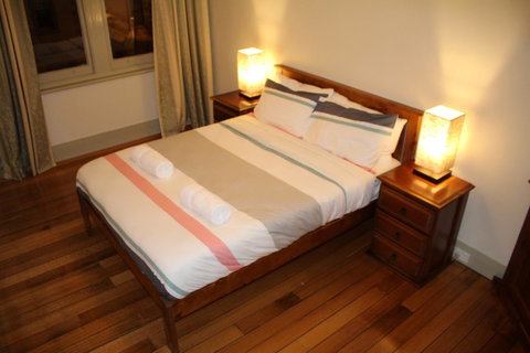 The Tasmanian Inn - Kawana Tourism 41
