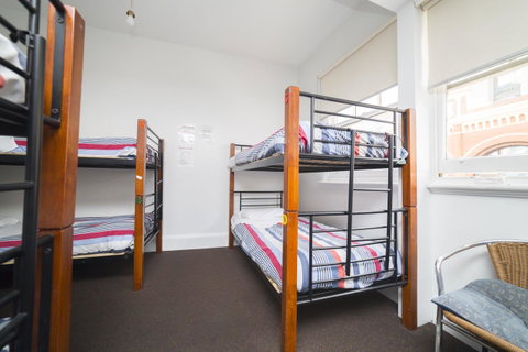 The Brunswick Hotel - Kawana Tourism 2