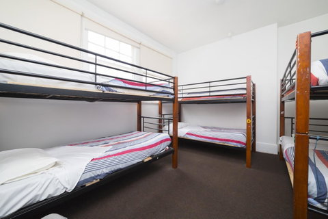 The Brunswick Hotel - Kawana Tourism 33
