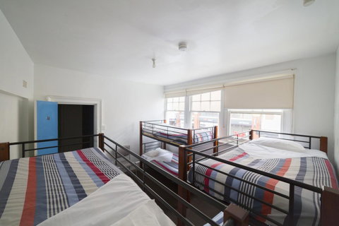 The Brunswick Hotel - Kawana Tourism 26