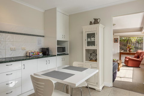 Moonrise View Apartment - Kawana Tourism 0