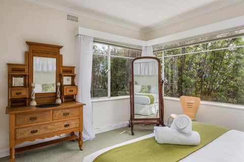Moonrise View Apartment - Kawana Tourism 8