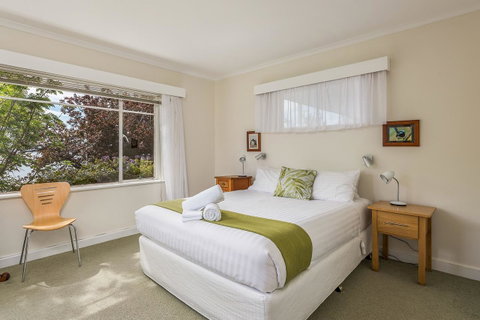 Moonrise View Apartment - Kawana Tourism 7