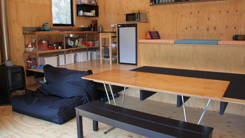 BAY OF FIRES ECO HUT Off Grid Experience At Binalong Bay - Kawana Tourism 6